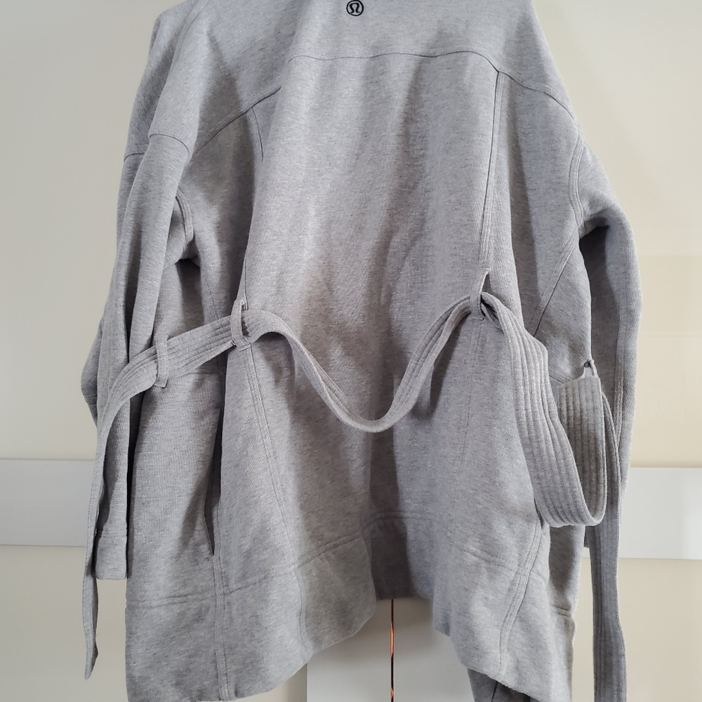 Lululemon Savasana jacket - Picture 2 of 4